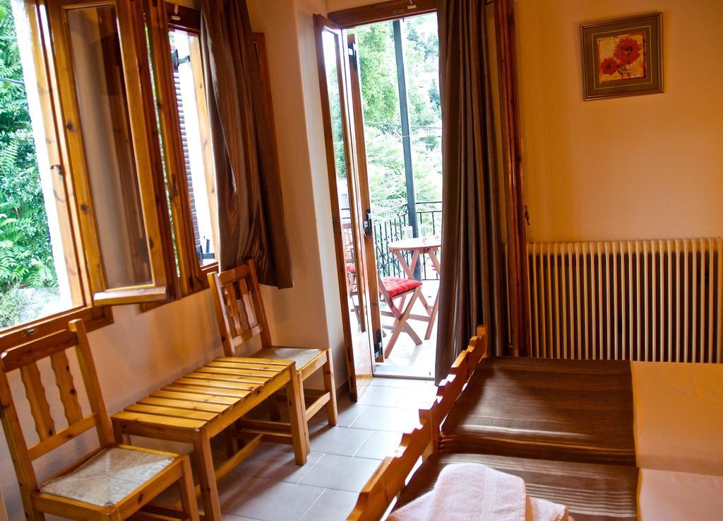 Stavroula Rooms Makrirrákhi Exterior foto
